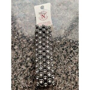 2003 Noblesse Collection Austrian Crystals Stretch Bracelet New